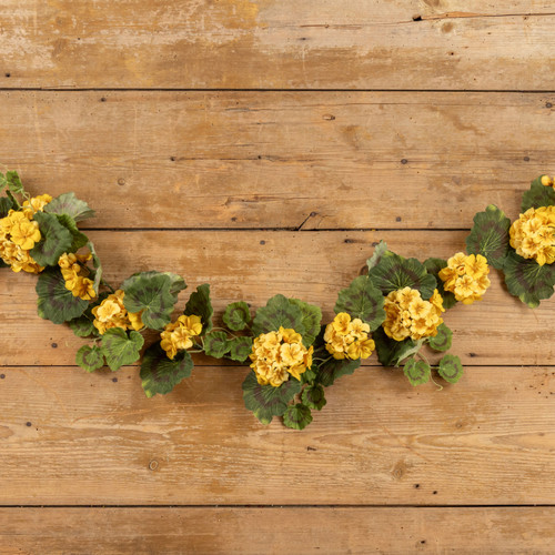 6' YELLOW GERANIUM GARLAND