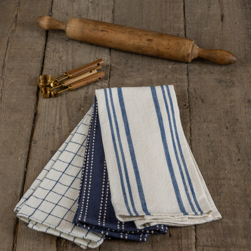 SET/ 3 BLUE & WHITE KITCHEN TOWELS