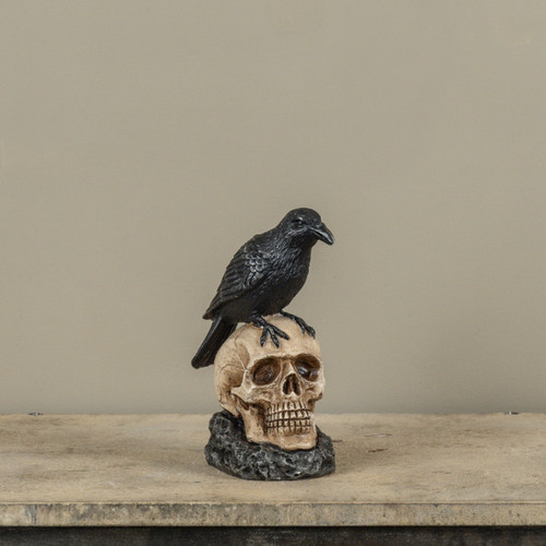 9.75" RAVEN ON SKULL STATUE