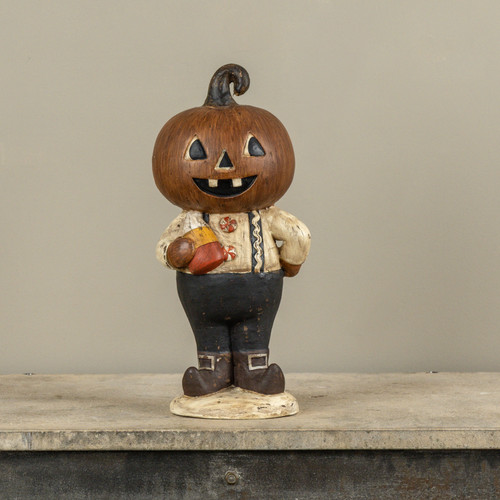 PUMPKIN KID W/ CANDY CORN