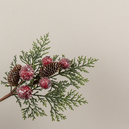 17.5" ICY CEDAR, POMEGRANATE & PINECONE SPRAY
