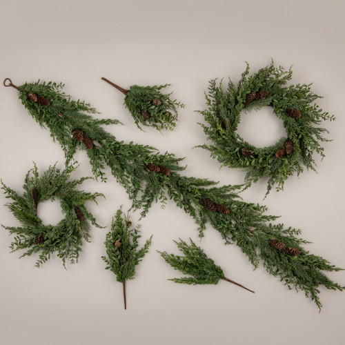 22" CYPRESS & RUSCUS WREATH