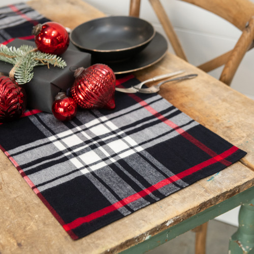 48" BLACK TARTAN TABLE RUNNER