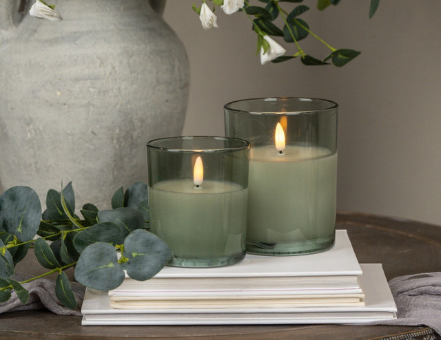 Flameless Candles