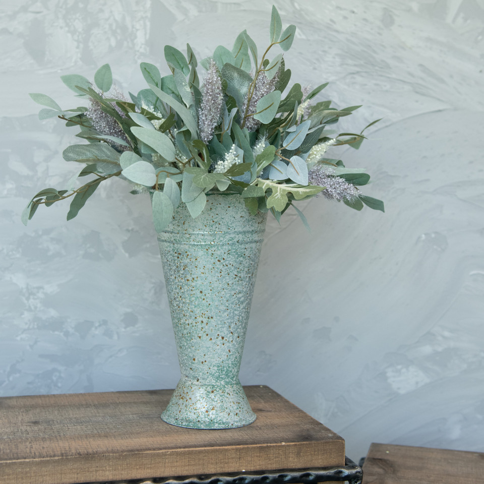 16" EUCALYPTUS W/ CREAM & PURPLE HEATHER PICK