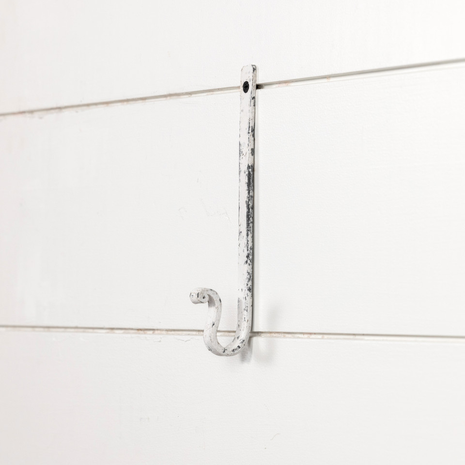 8" WHITE FORTIFIED HOOK