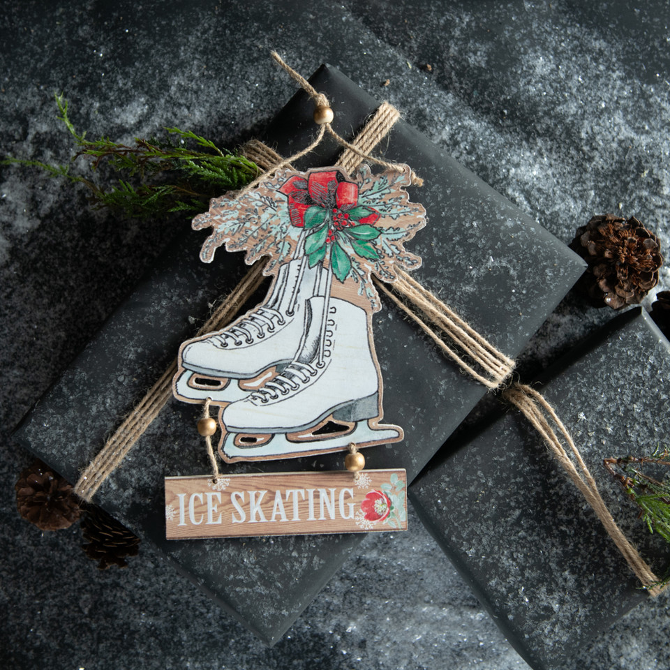 WOOD ICE SKATING ORNAMENT