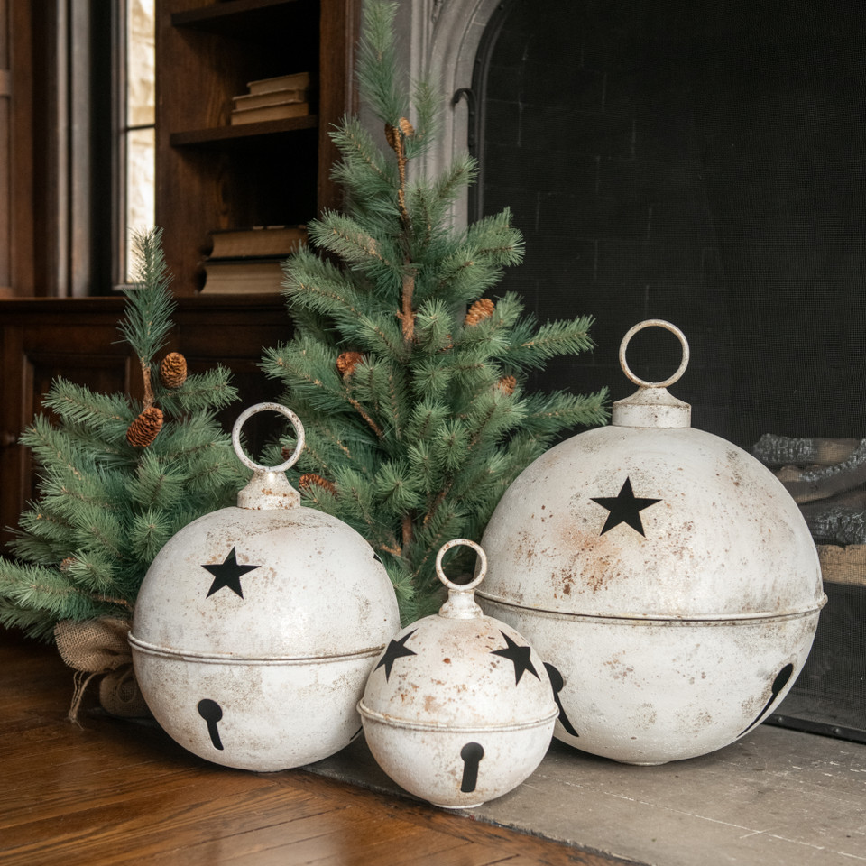 12" WHITE STAR SLEIGH BELL