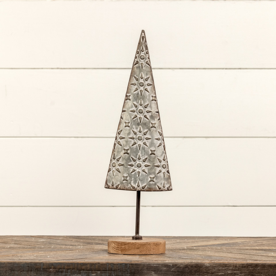 18" FLORAL STAMPED METAL TREE