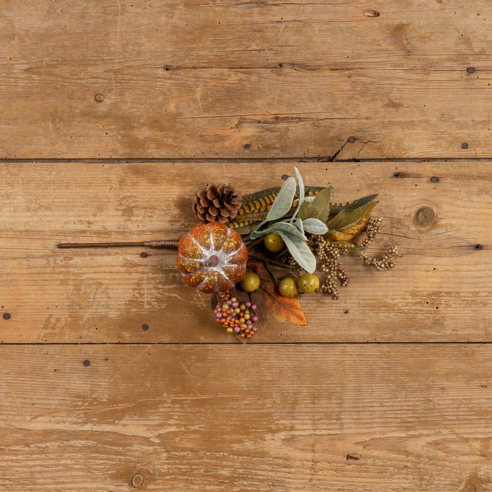 16.5" MIXED PUMPKIN, BERRIES & LAMB'S EAR PICK