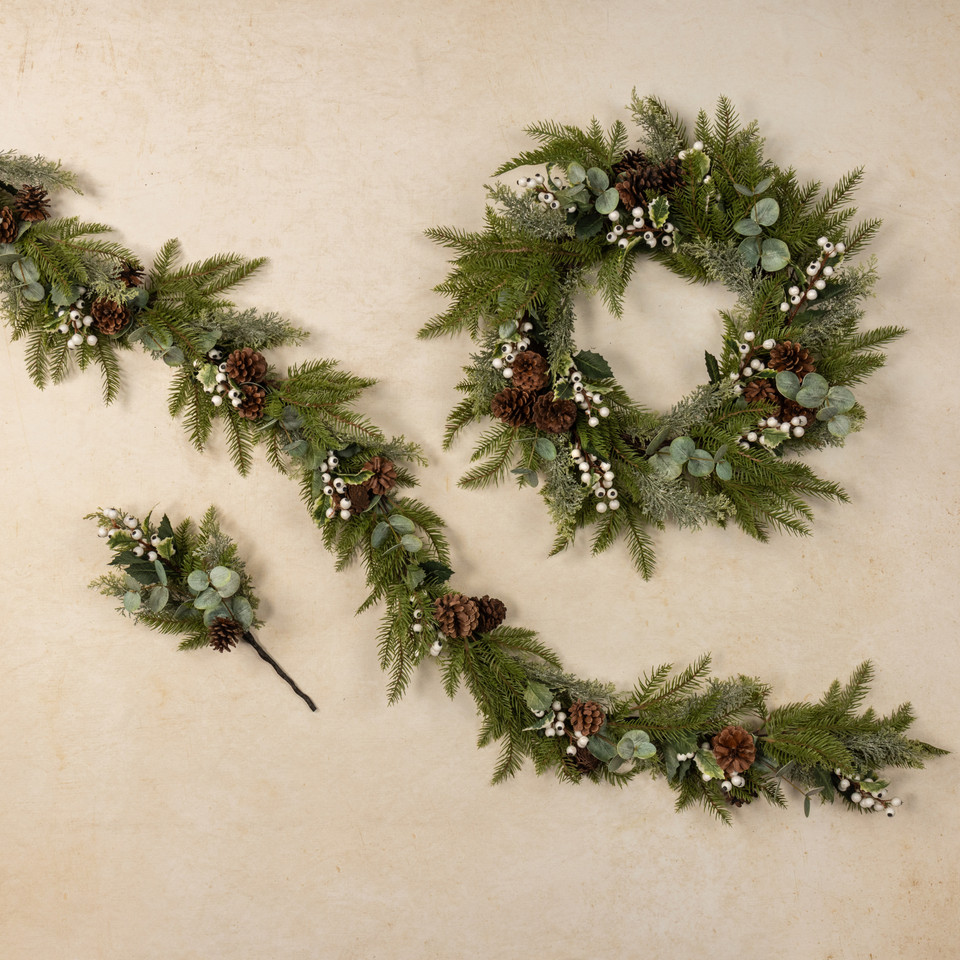6' WHITEWASHED HEMLOCK GARLAND W/ WHITE BERRIES