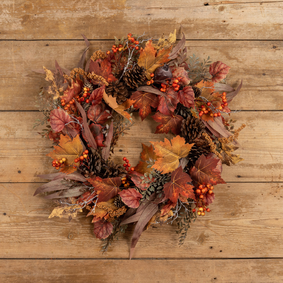 24" MAPLE LEAF & EUCALYPTUS WREATH