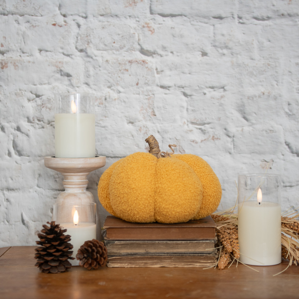 5.5" YELLOW BOUCLE PUMPKIN