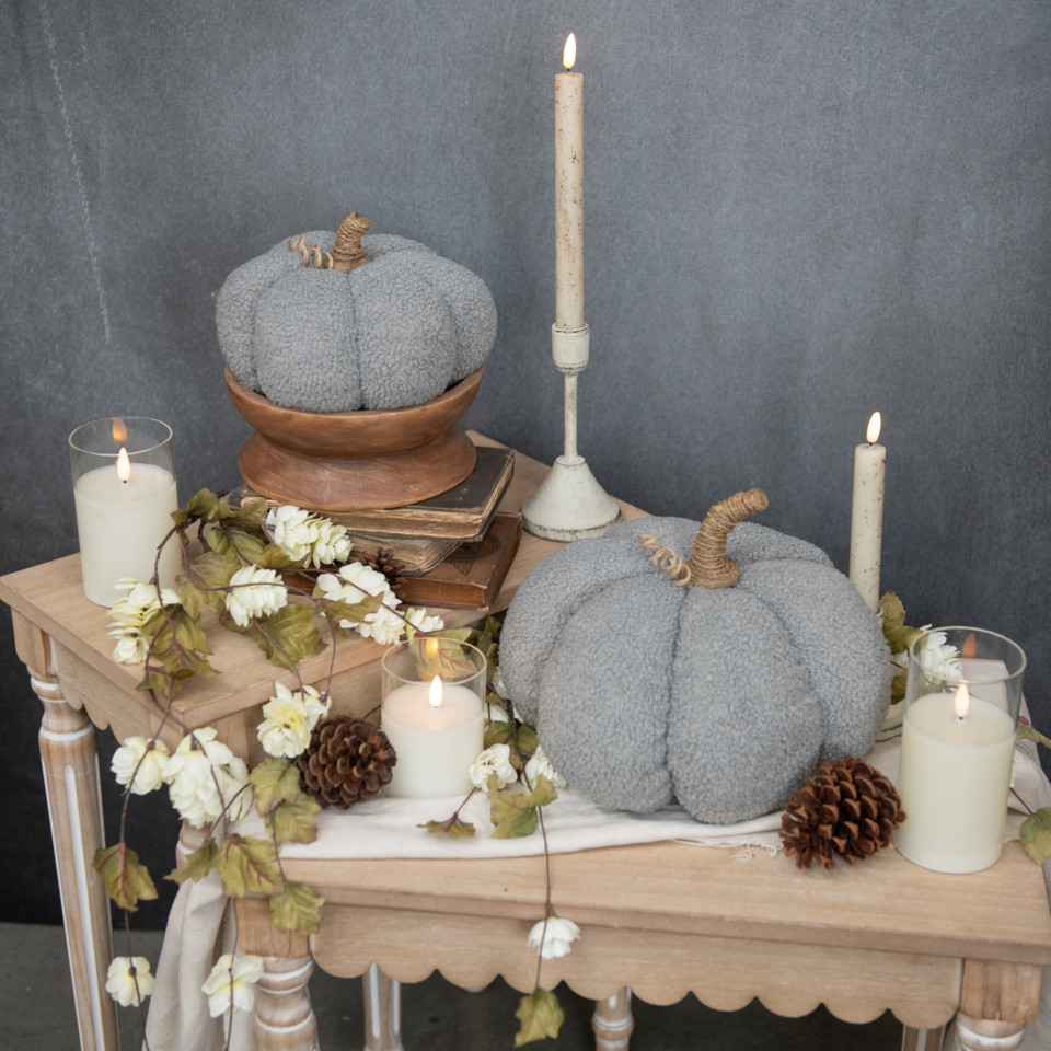 8" GREY BOUCLE PUMPKIN