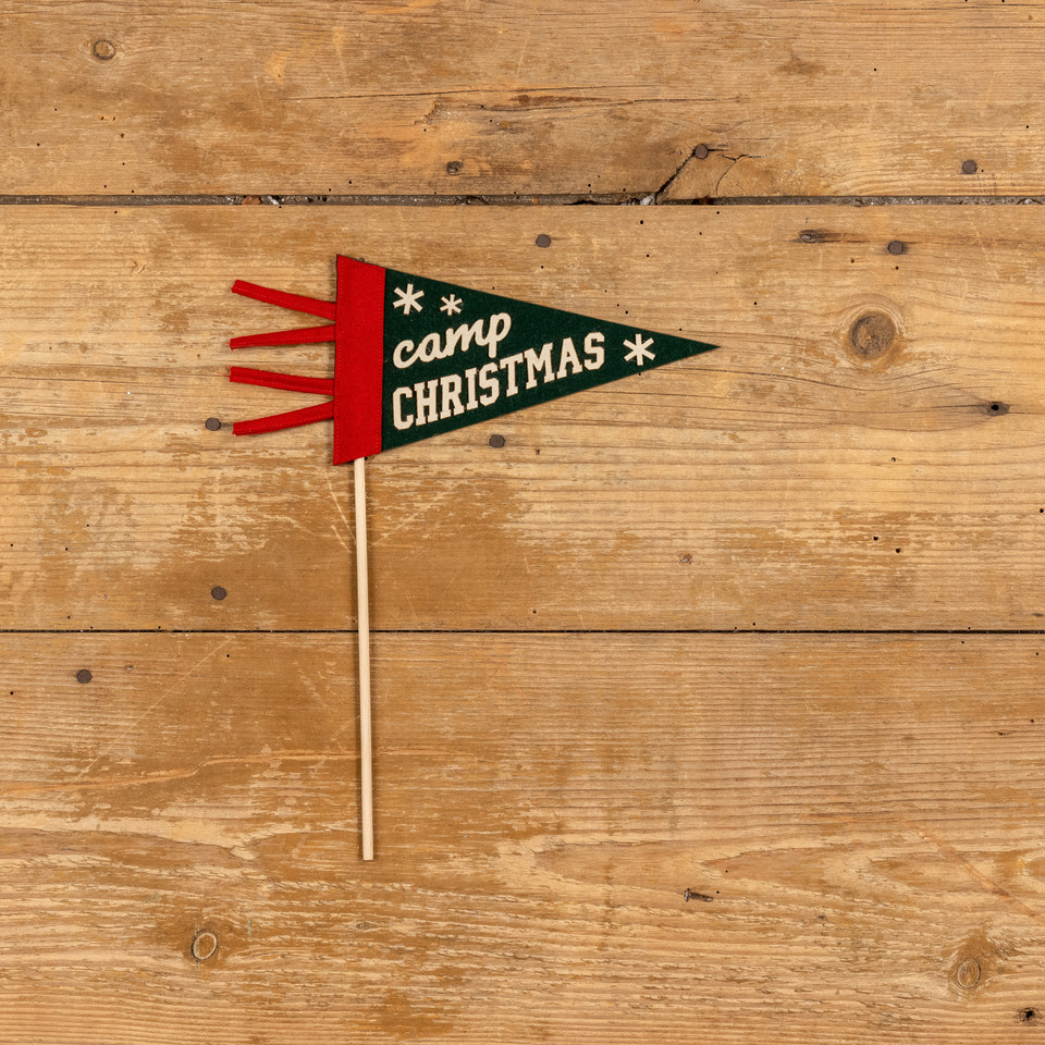 8" CAMP CHRISTMAS PENNANT