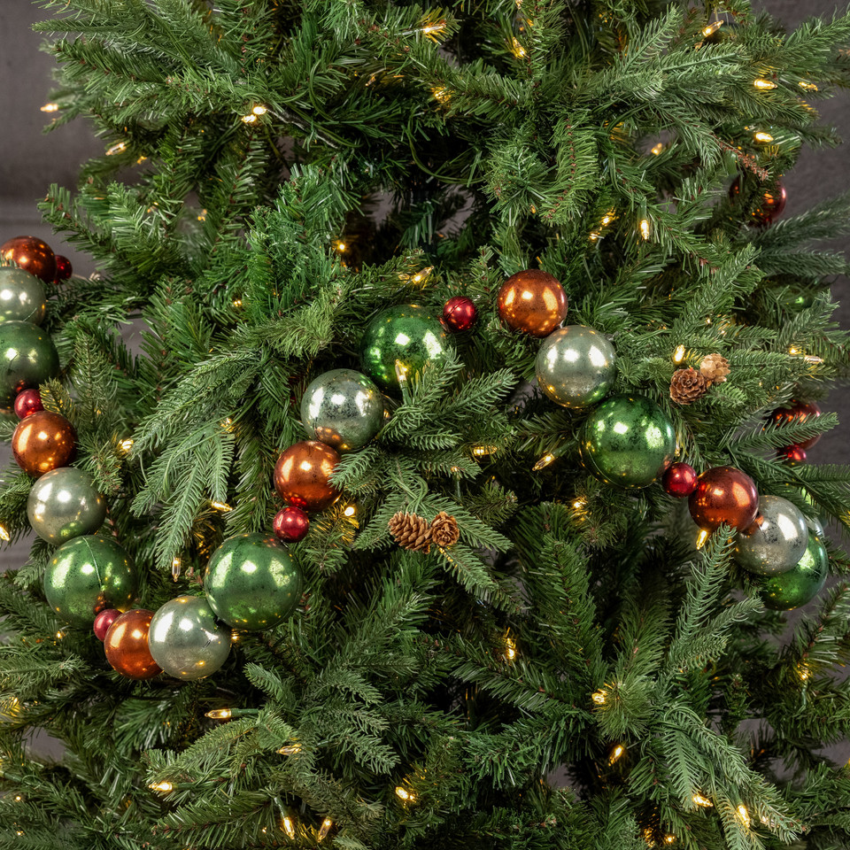 6' GREEN & SILVER GARLAND