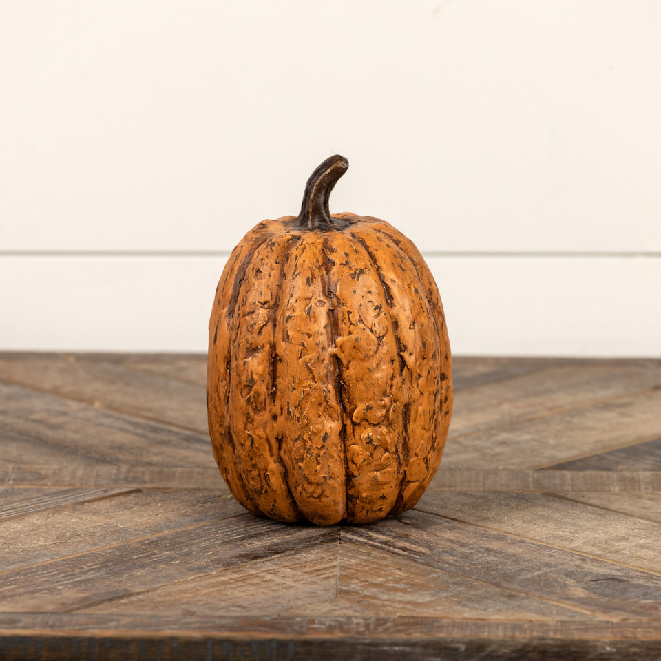 7.5" TERRACOTTA TALL PUMPKIN