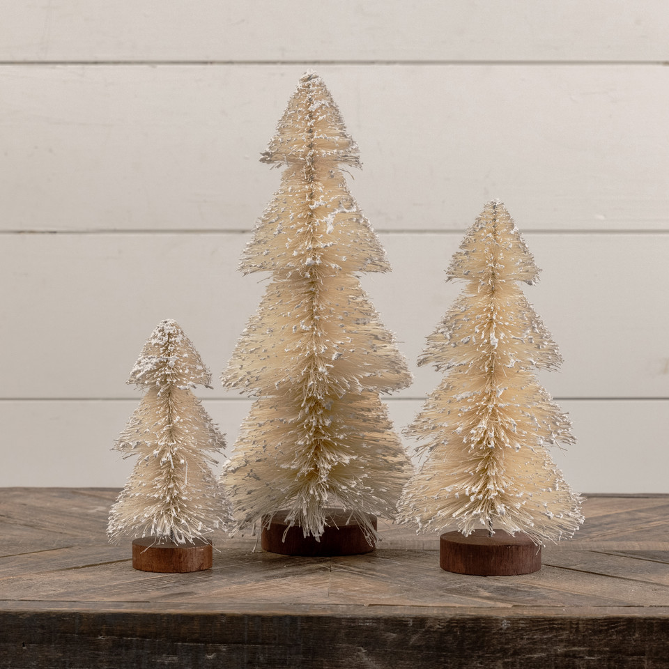 SET/ 3 CREAM LAYERED BOTTLEBRUSH TREES