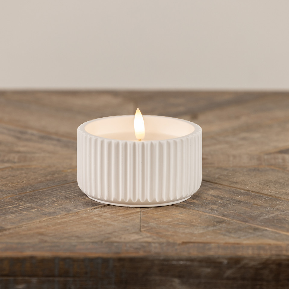 2.25" - 3D FLAME RIBBED CEMENT CANDLE