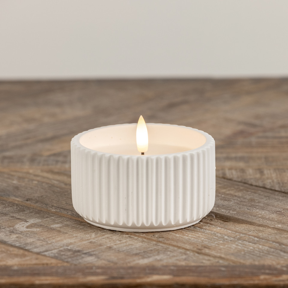 2.25" - 3D FLAME RIBBED CEMENT CANDLE