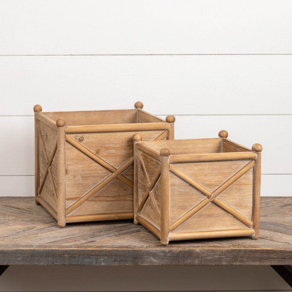 SET/ 2 CRISS CROSS CRATES
