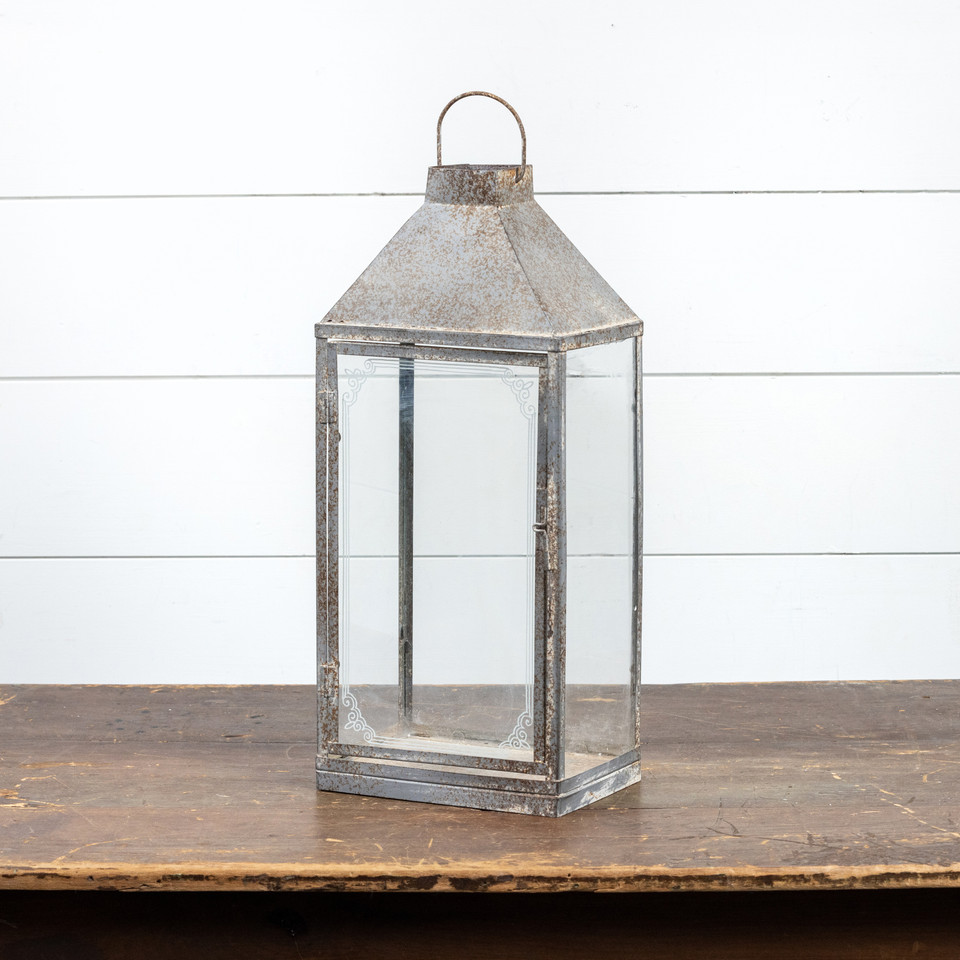 19.5" CLASSIC METAL LANTERN