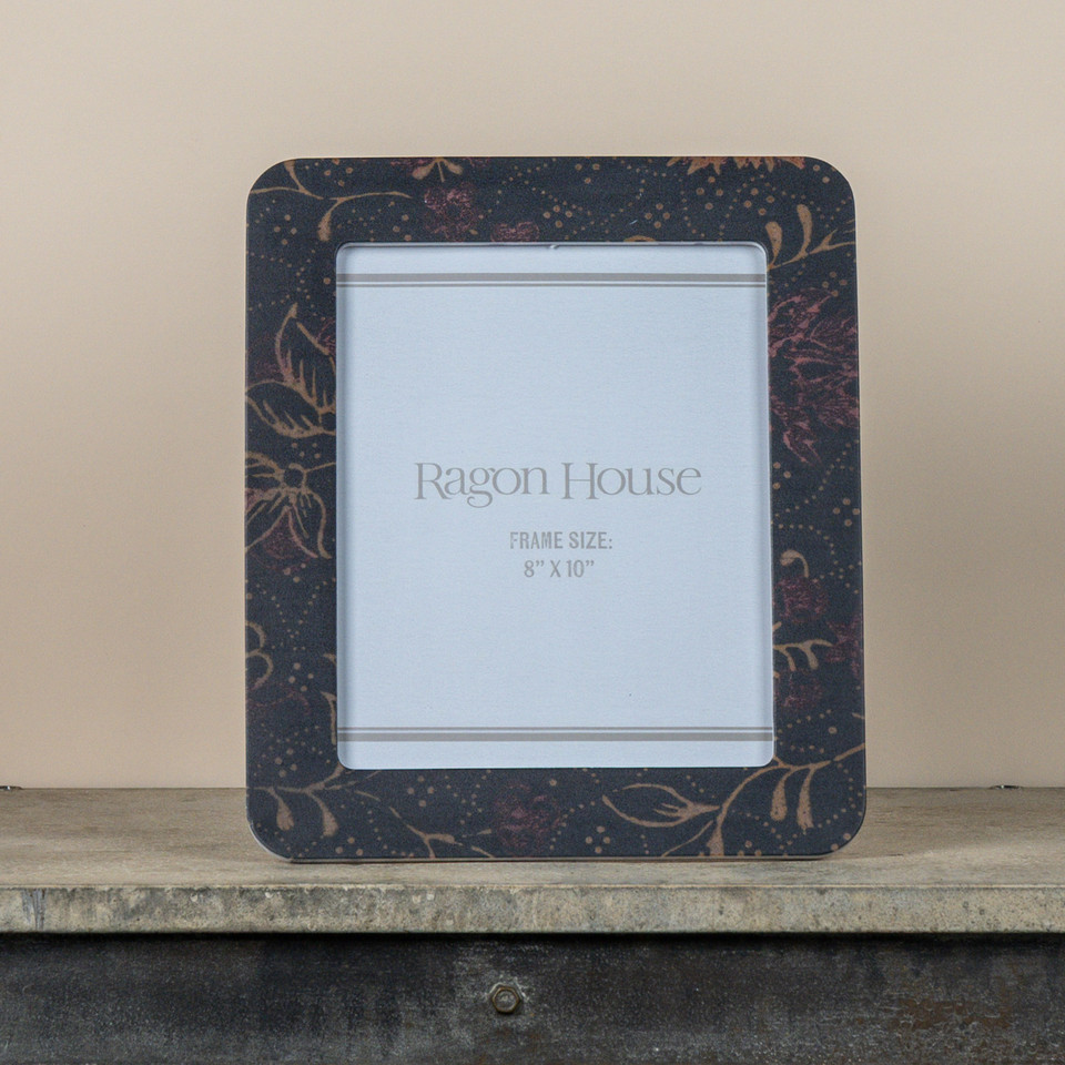 VICTORIA'S TERRACE 8" X 10" PHOTO FRAME
