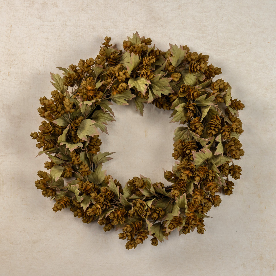 24" GREEN HOPS WREATH W/ FALL LEAVES