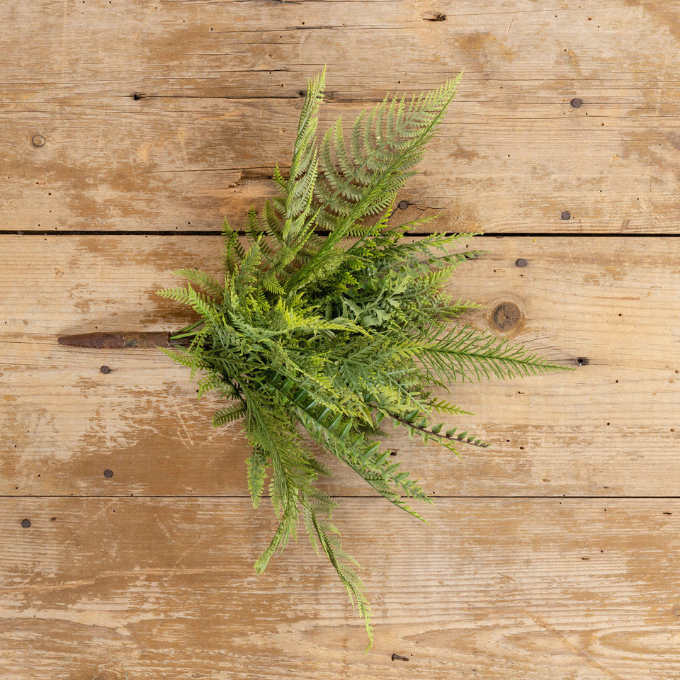 16" MIXED FERN BUSH