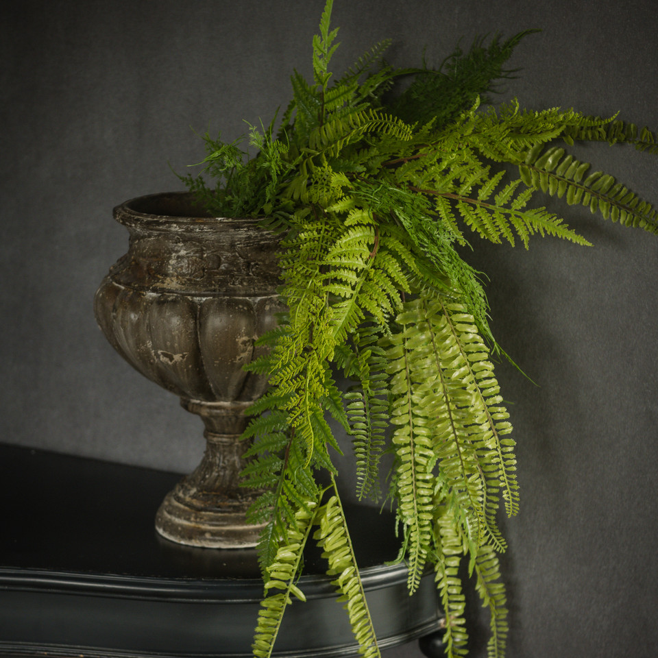32" LACEY FERN HANGING BUSH