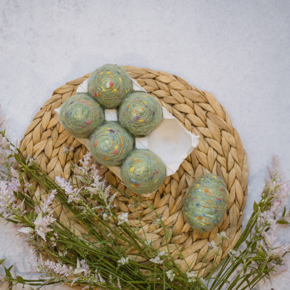 SET/ 6 SPECKLED GREEN EGGS