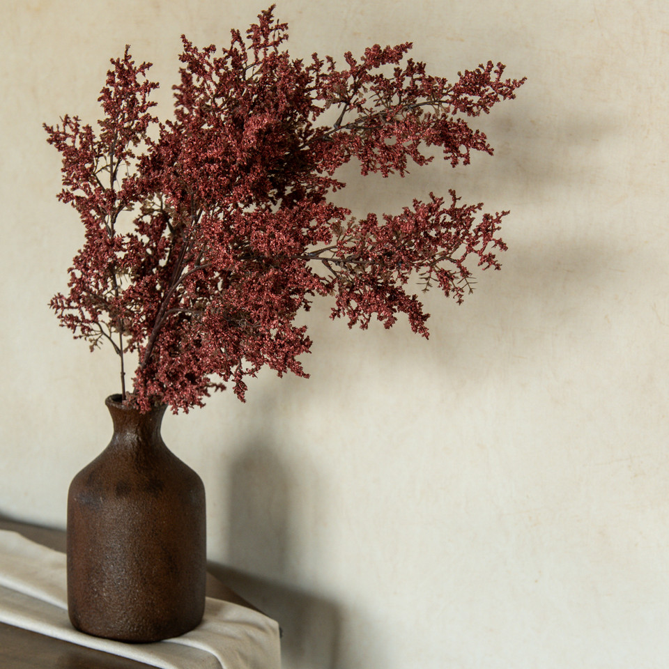 41" MAROON CASPIA SPRAY