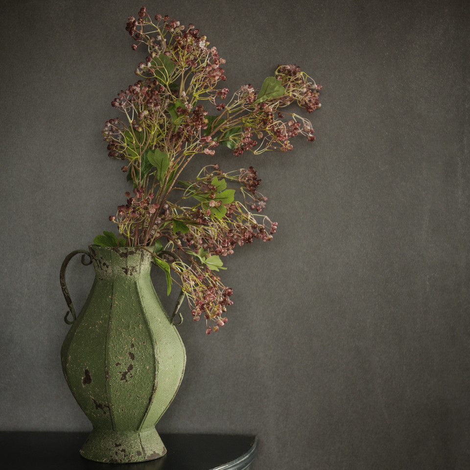 34" WINE WINTER DAPHNE SPRAY