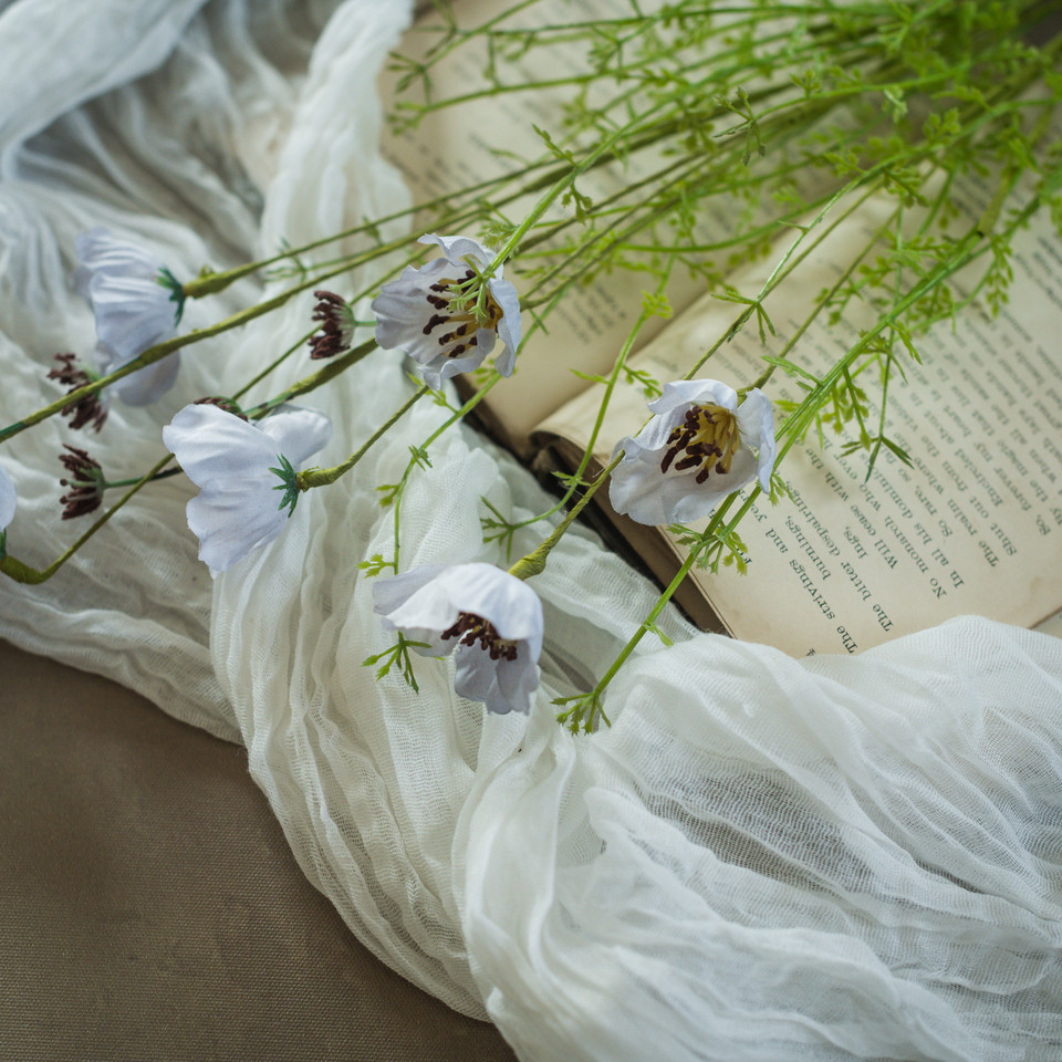 22" DUSTY BLUE WILDFLOWER SPRAY
