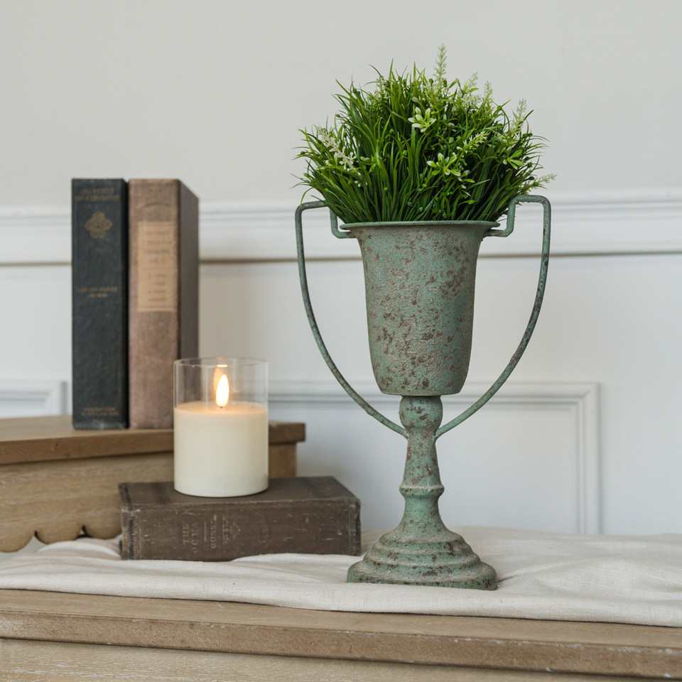 10.5" HUGO VASE