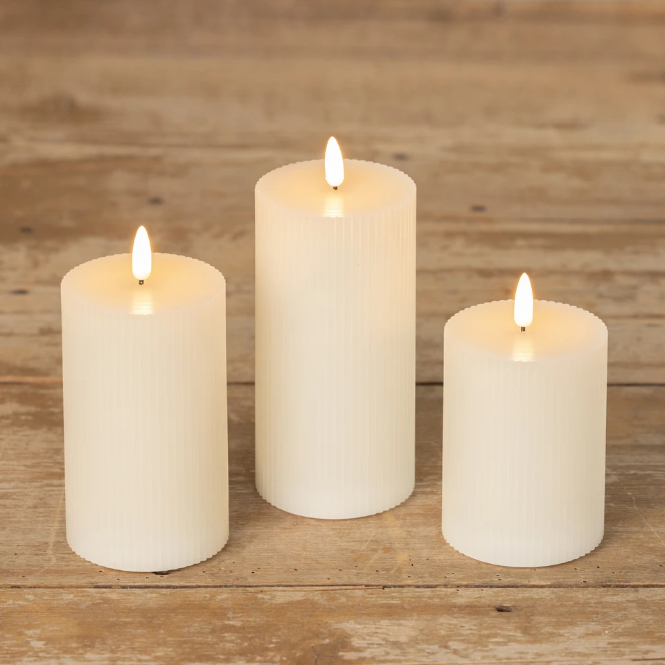 5" CREAM GROOVED 3D FLAME CANDLE