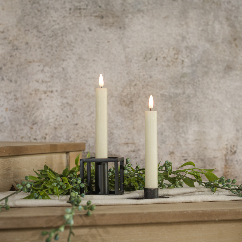 SET/ 2 - 7.25" 3D FLAME CREAM SHIMMER TAPER CANDLE