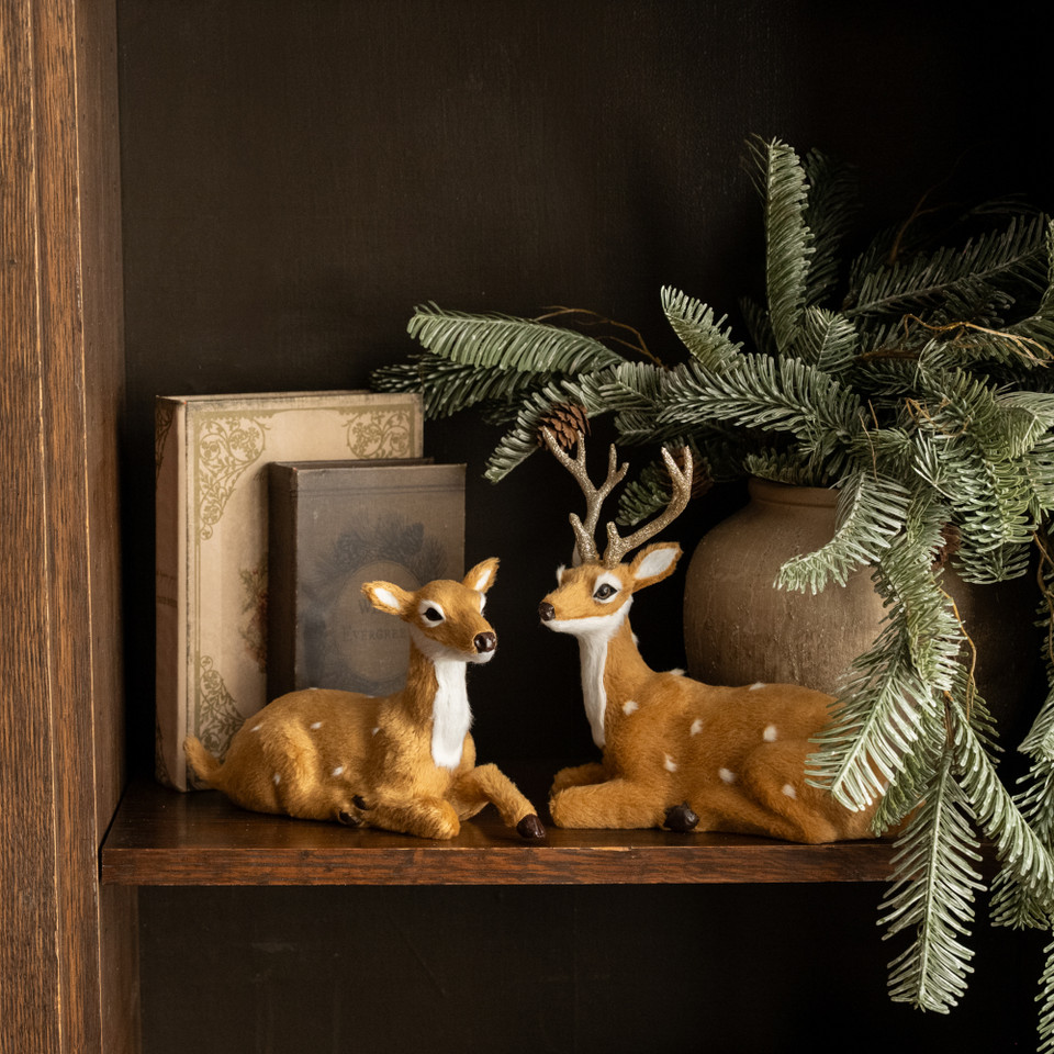 SET/2 FUR DEER COUPLE