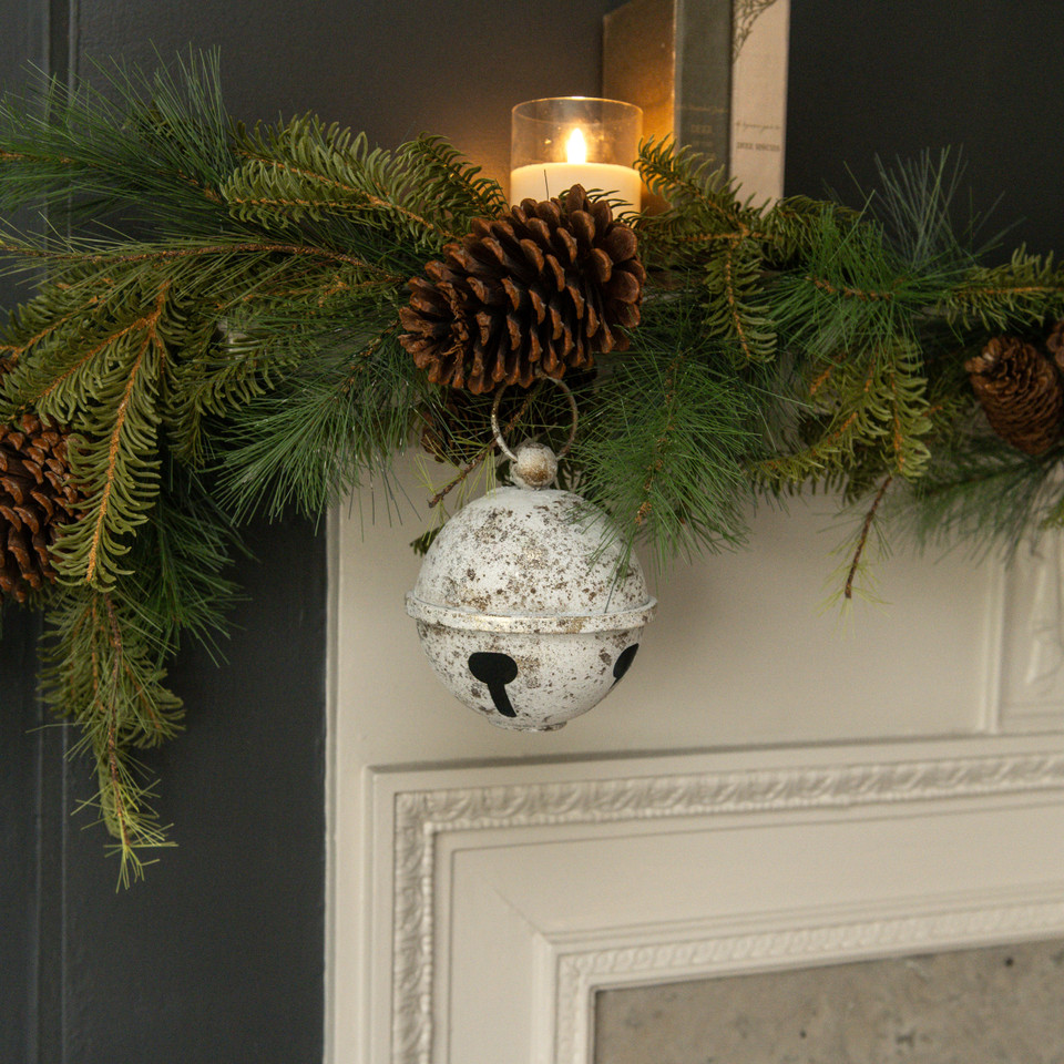 5" WHITE SLEIGH BELL