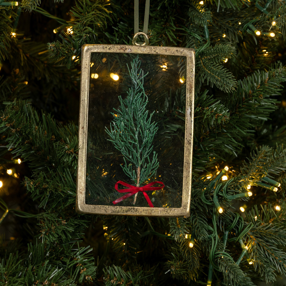 RECTANGLE PRESSED HOLIDAY FLORAL W/ RED BOW ORNAMENT