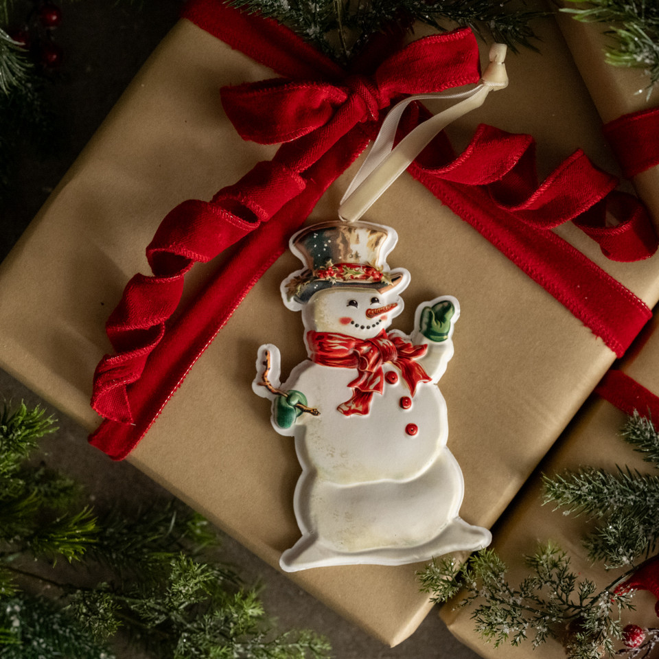 SNOWMAN W/ RED BOW ORNAMENT