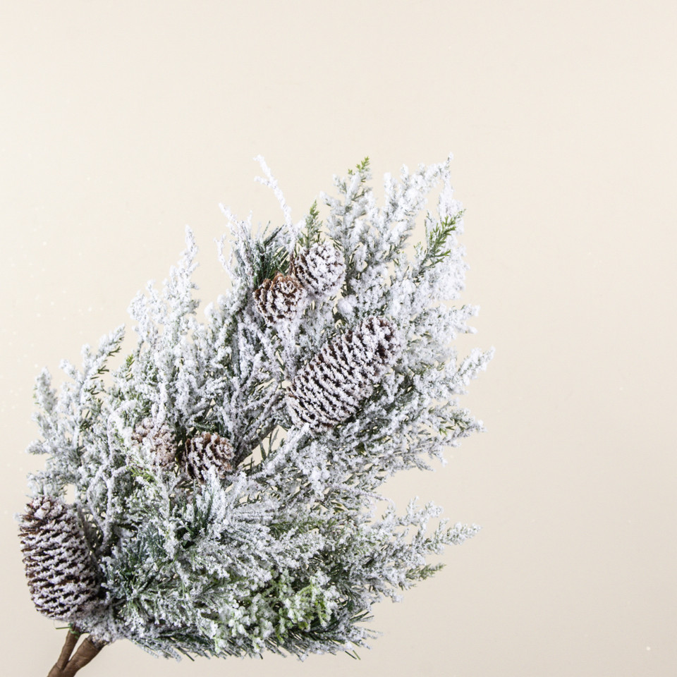 29" SNOWY CEDAR W/ MIXED PINECONES SPRAY