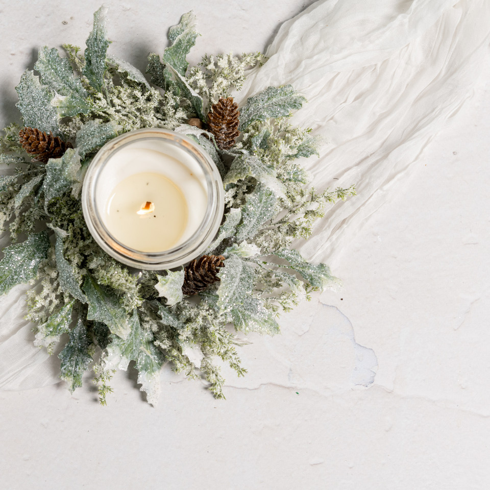 12" FROSTED HOLLY W/ PINECONES CANDLE RING