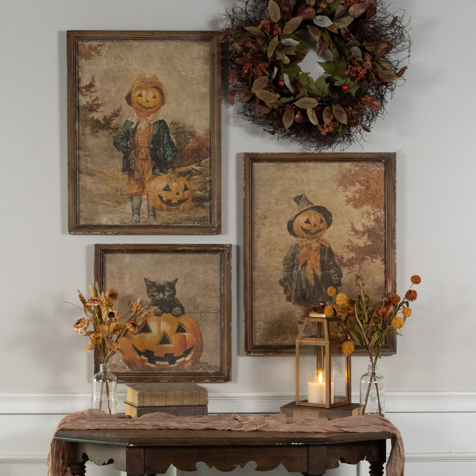 FRAMED PUMPKIN GIRL PRINT