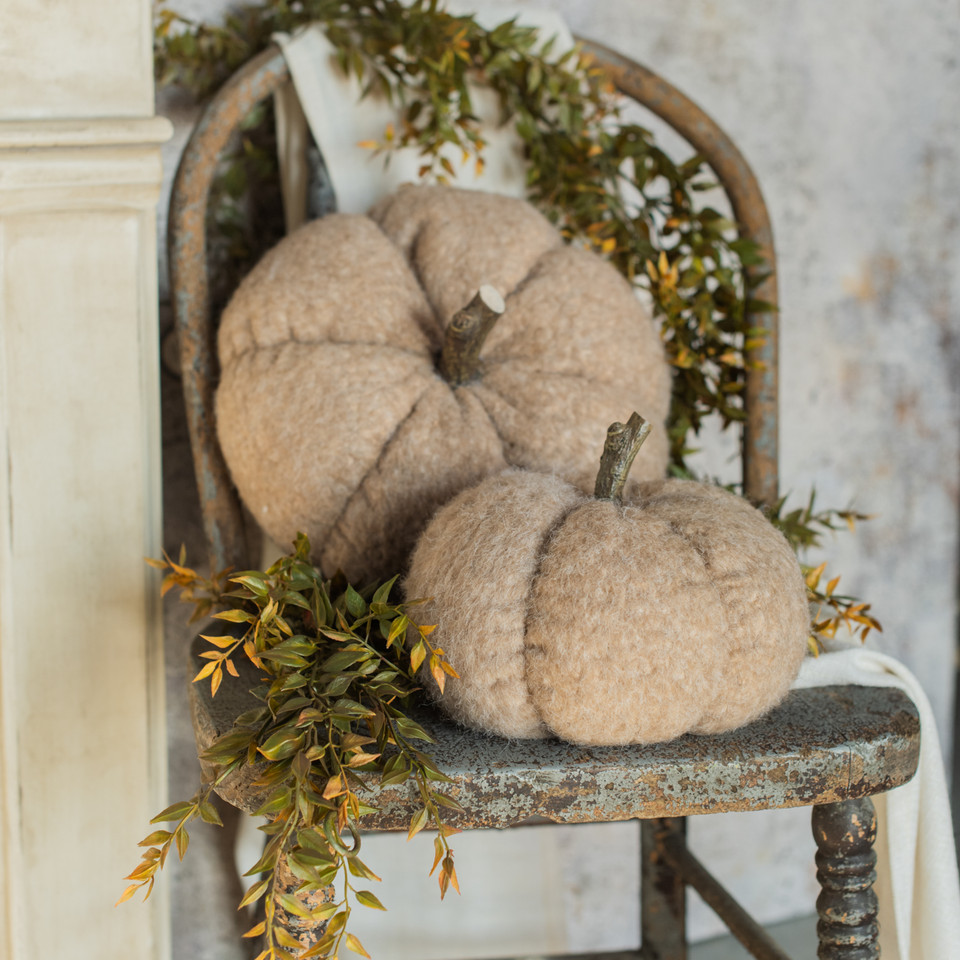 6.5" TAN  FABRIC PUMPKIN