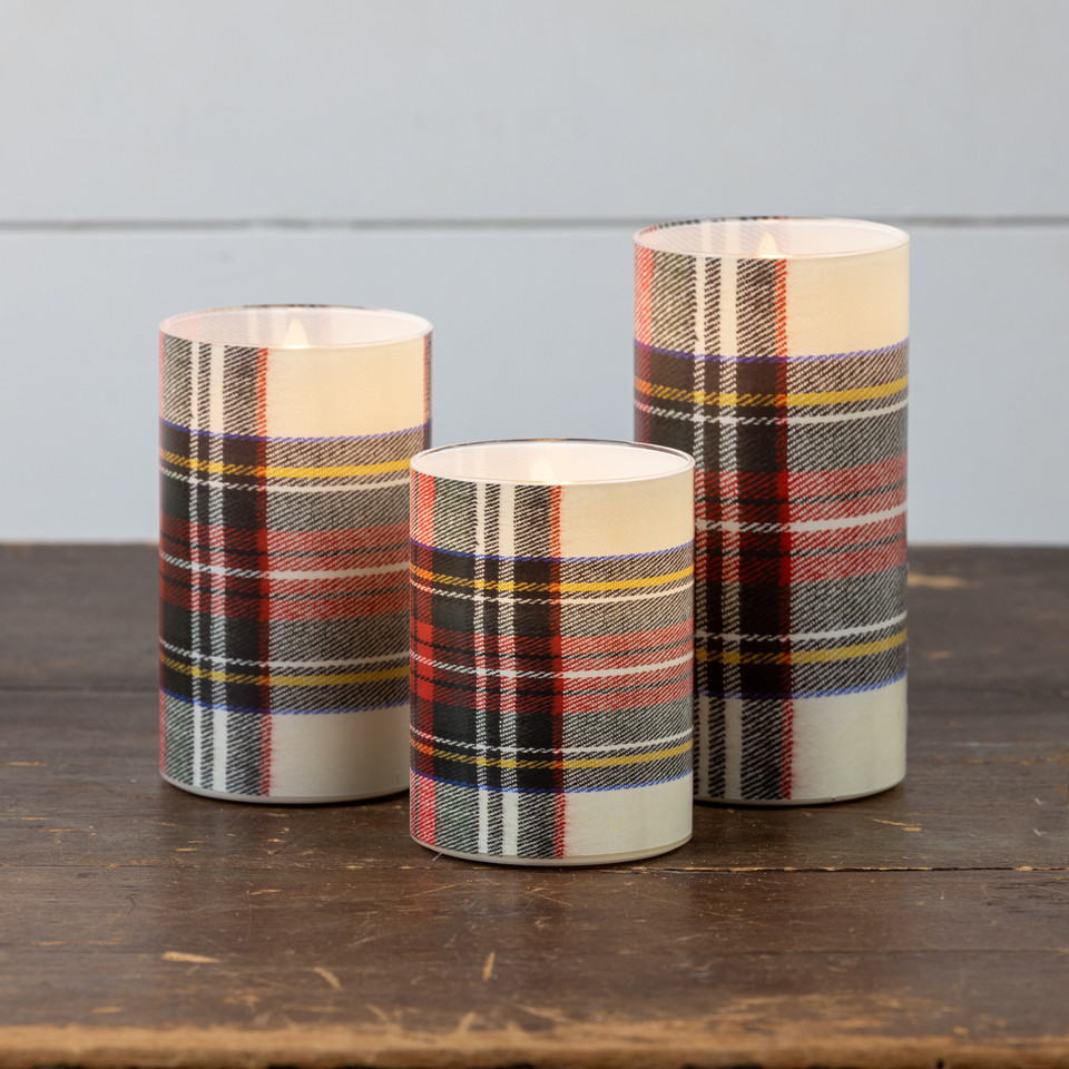 6" WHITE TARTAN 3D FLAME GLASS CANDLE