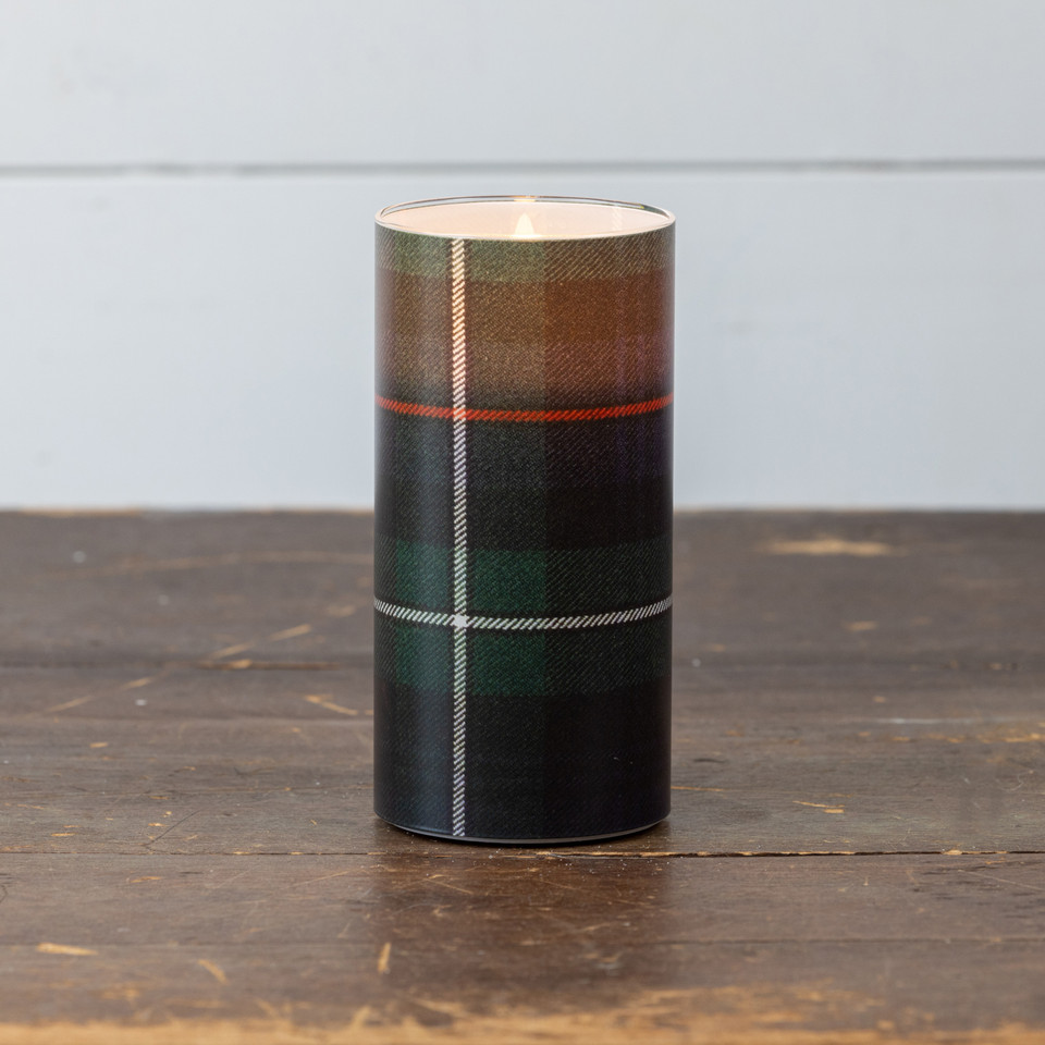 6" GREEN, BLACK & WHITE TARTAN 3D FLAME GLASS CANDLE