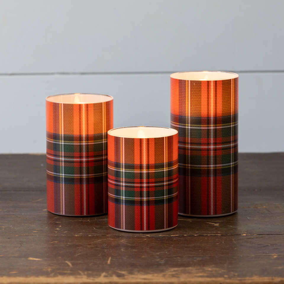4" RED TARTAN 3D FLAME GLASS CANDLE