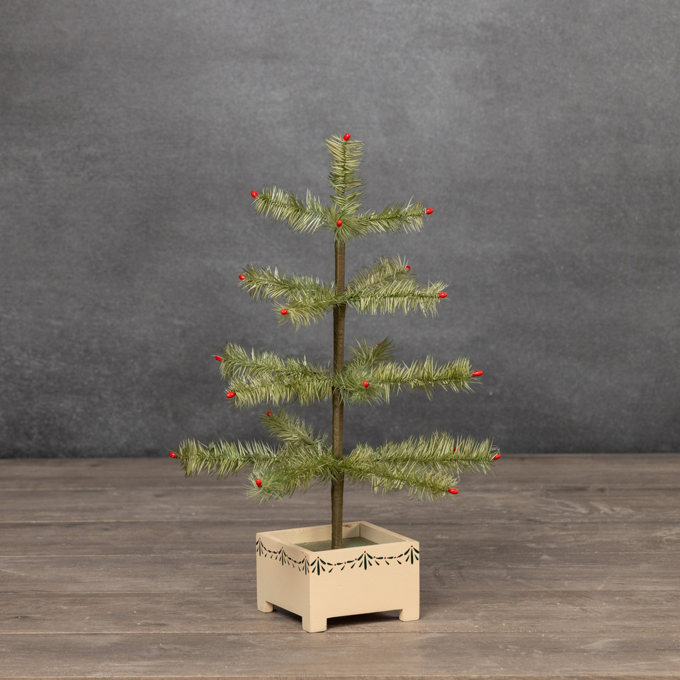 18" GREEN FEATHER TREE