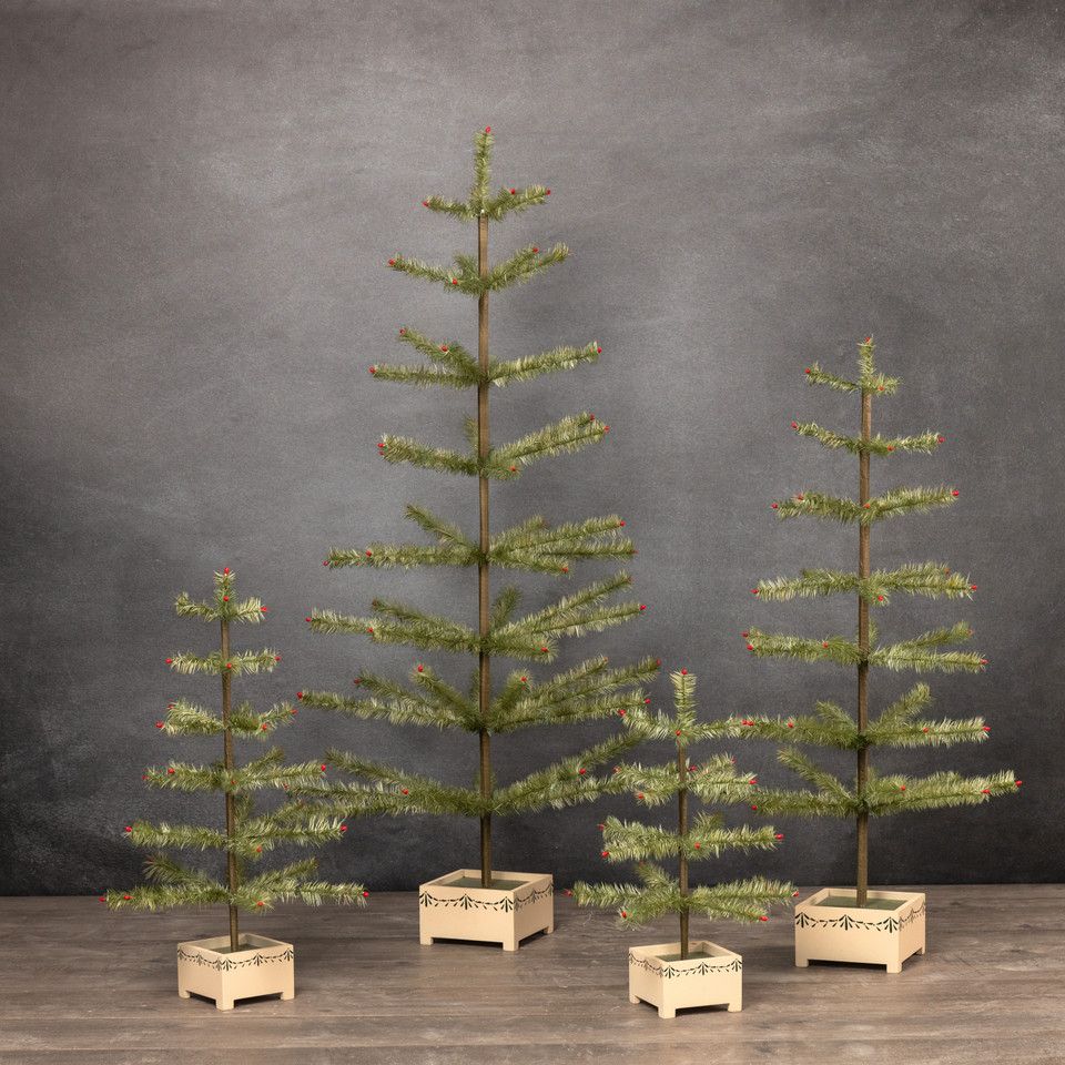 24" GREEN FEATHER TREE